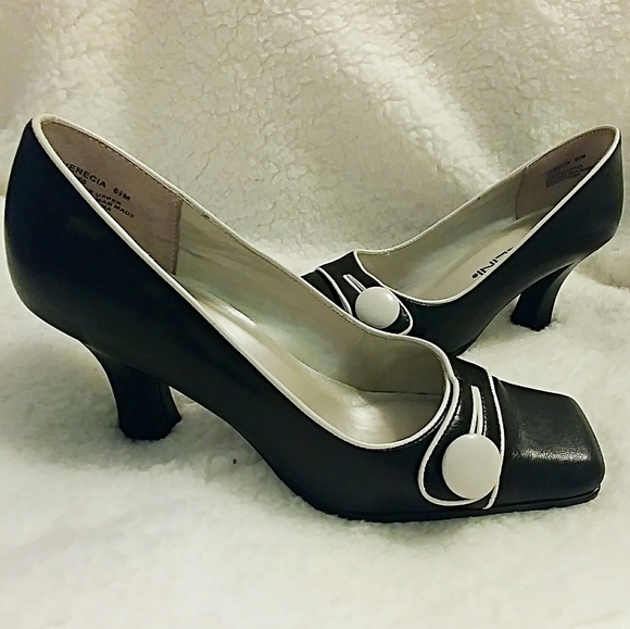 Bellini Shoes - Beautiful Bellini Black Genuine Leather Heels
